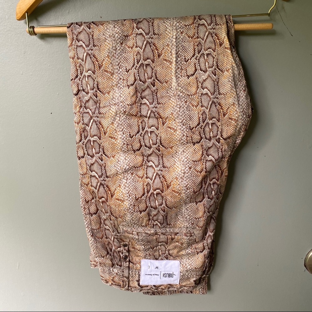SNAKEPRINT JOGGERS